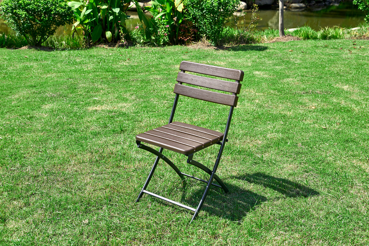 Folding chair with wooden design