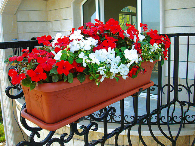 Primavera Flowerpot